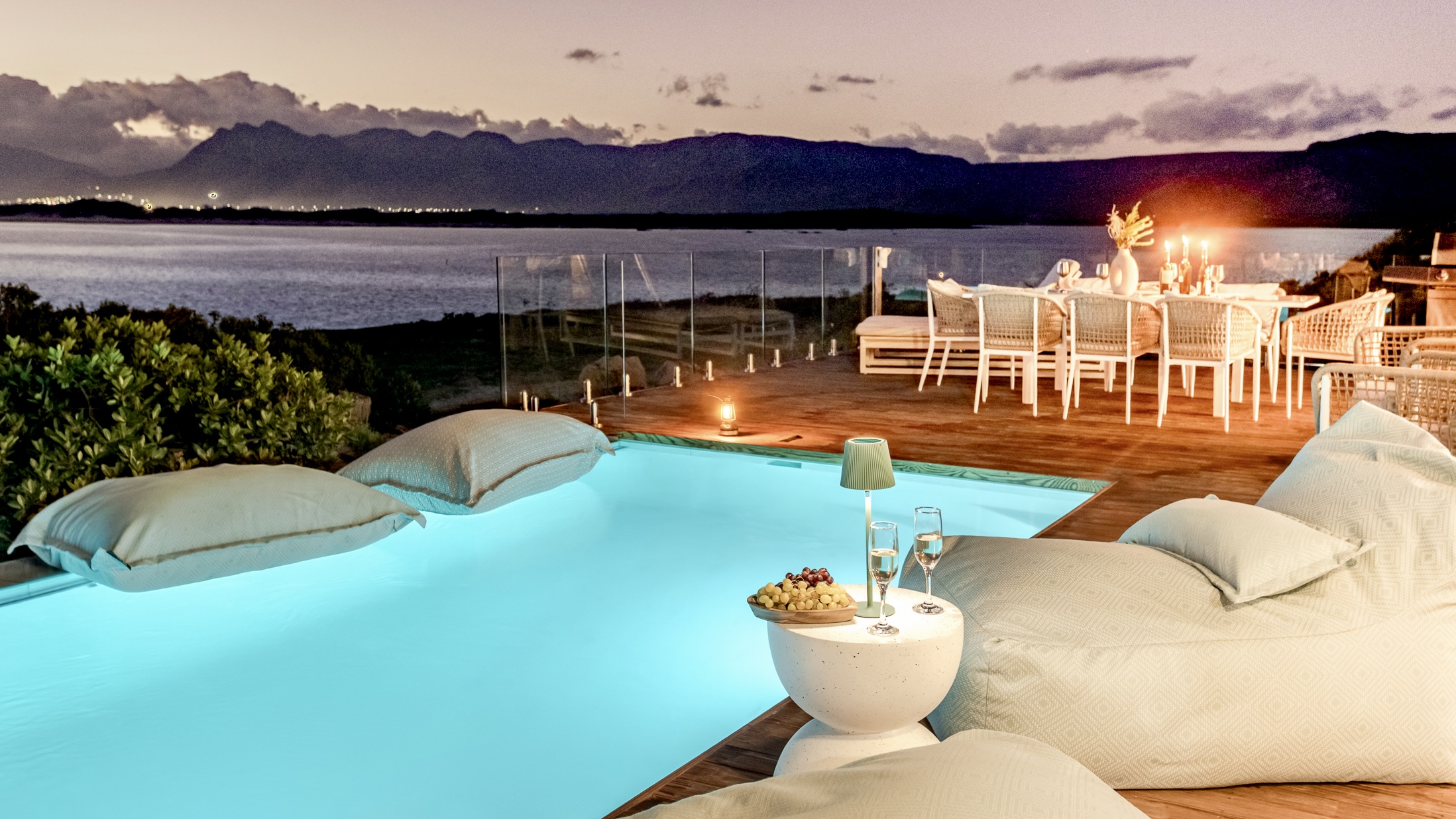 Luxury Self-Catering in the Western Cape: Why the Whale Coast Feels Like Home